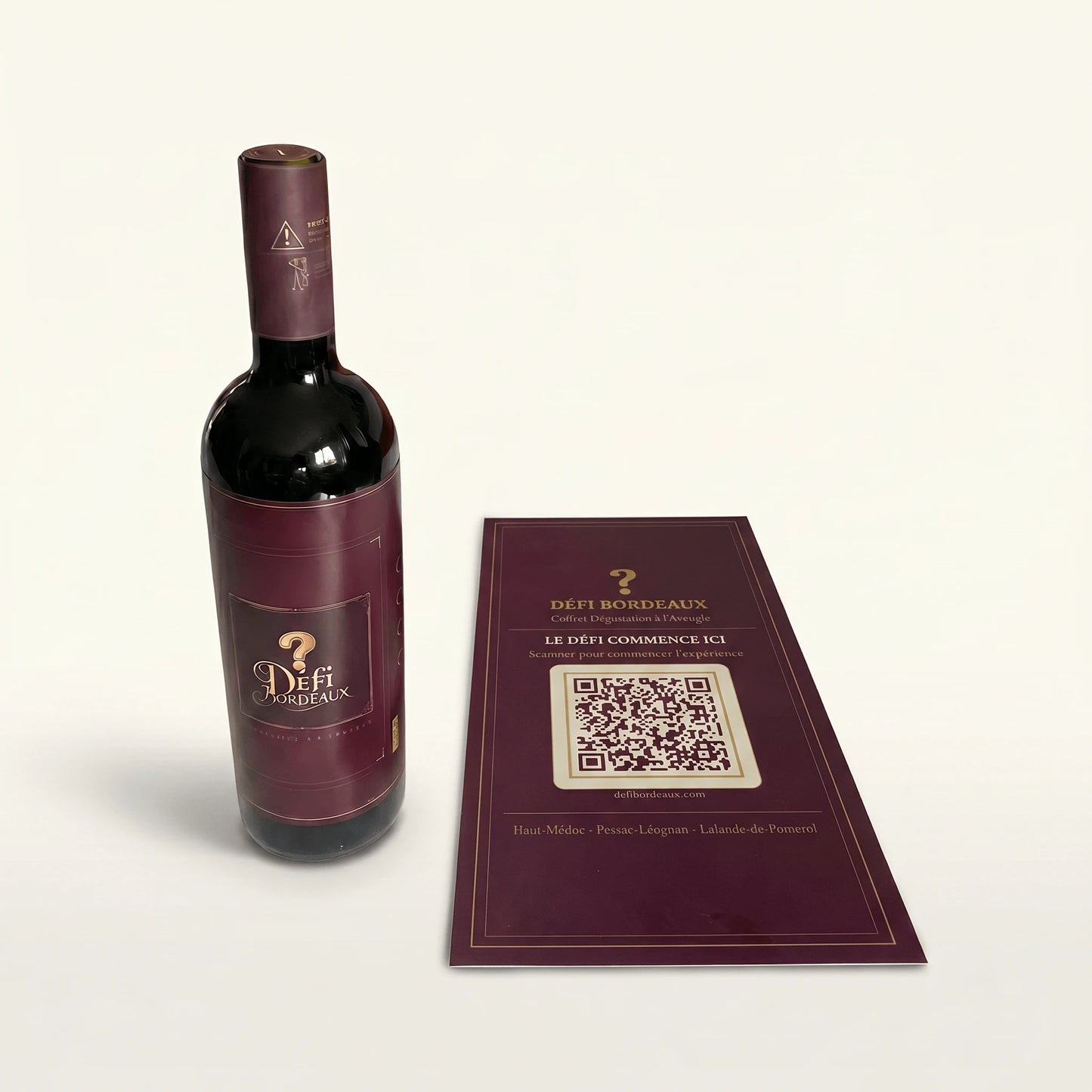 Bouteille vin à l'aveugle avec carte d'expérience QR code Défi Bordeaux