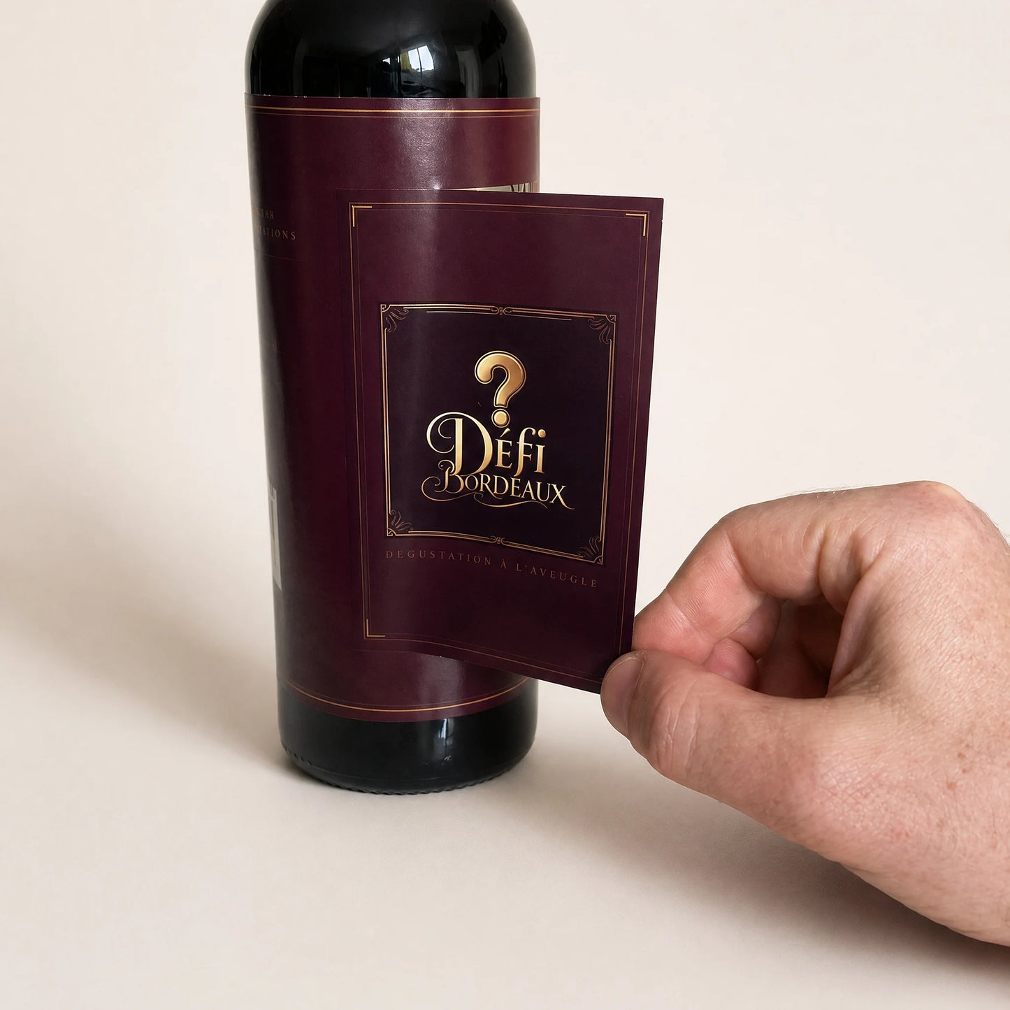 Étiquette mystère - Bouteille vin à l'aveugle dégustation Bordeaux